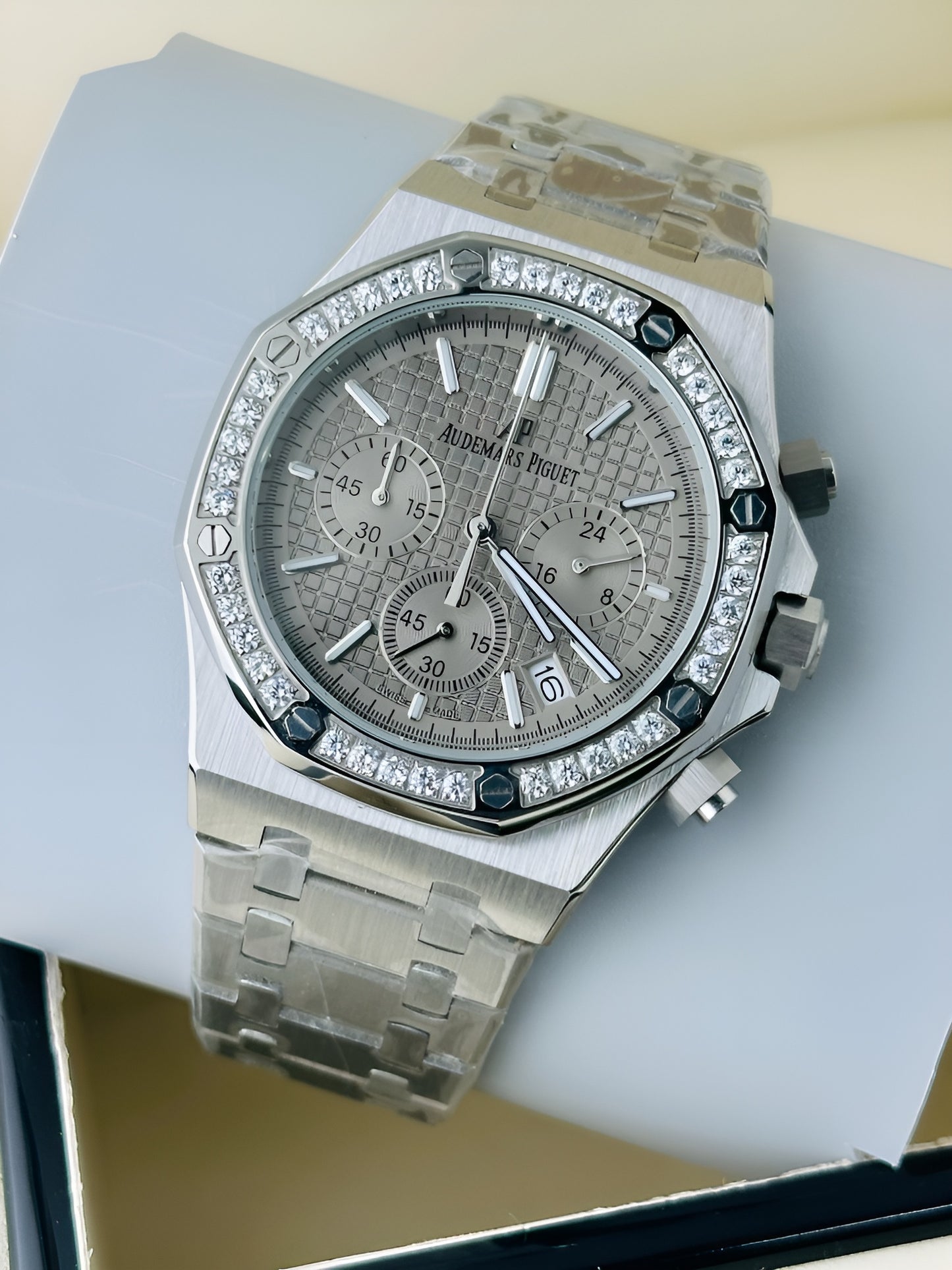 Audemars Piguet Diamond Royal Oak Offshore - Stainless Steel